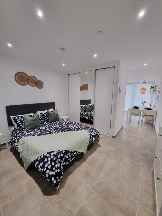 Brand New - Massive Studio - E1 - Self Catering Gibraltar Exteriör bild