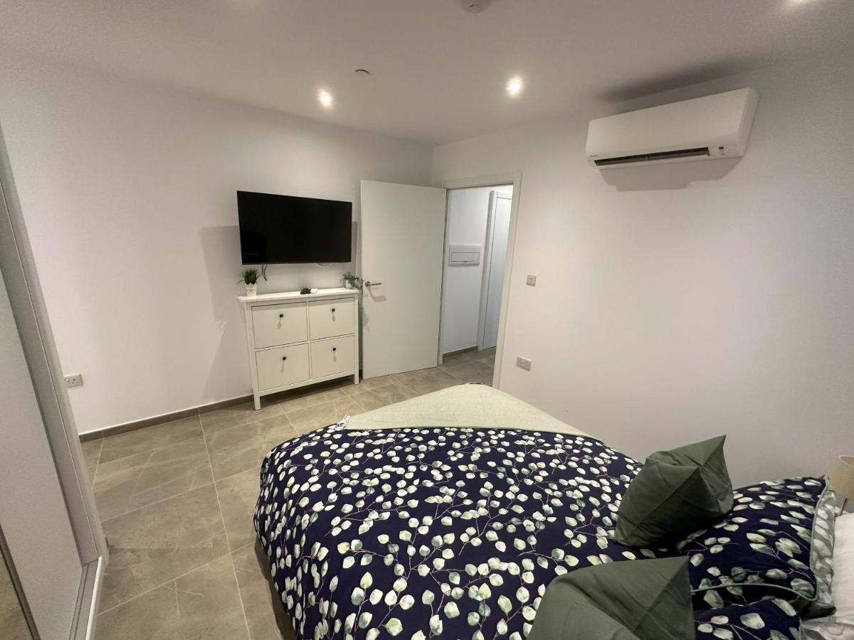 Brand New - Massive Studio - E1 - Self Catering Gibraltar Exteriör bild